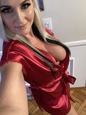 Alena Croft Photo #39