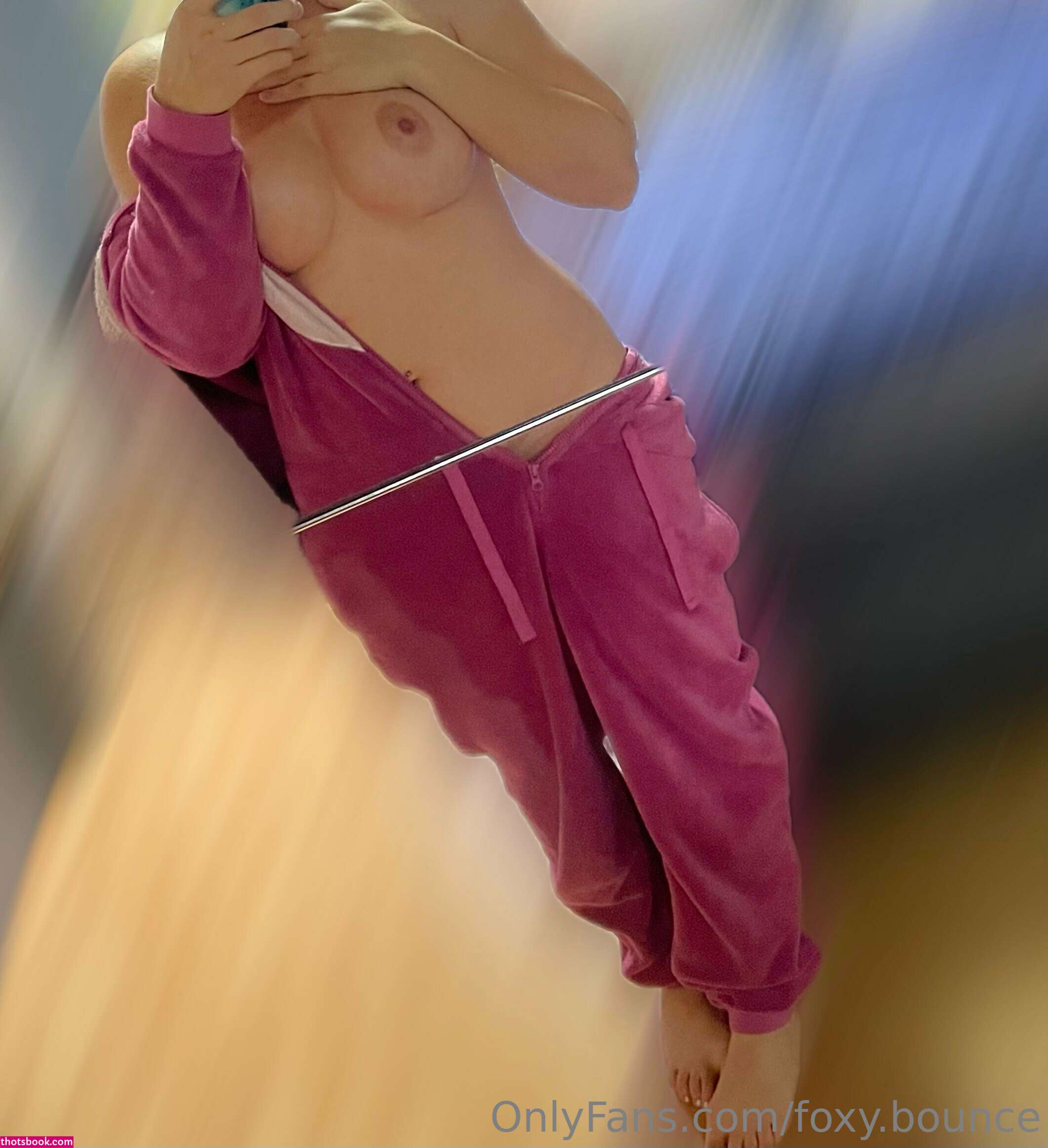 Foxybounce Photo #11