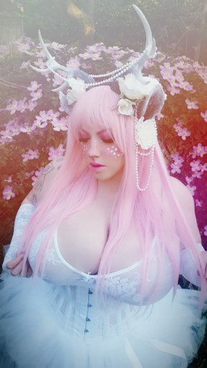 Suspiragrey Photo #13