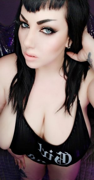 Suspiragrey Photo #17