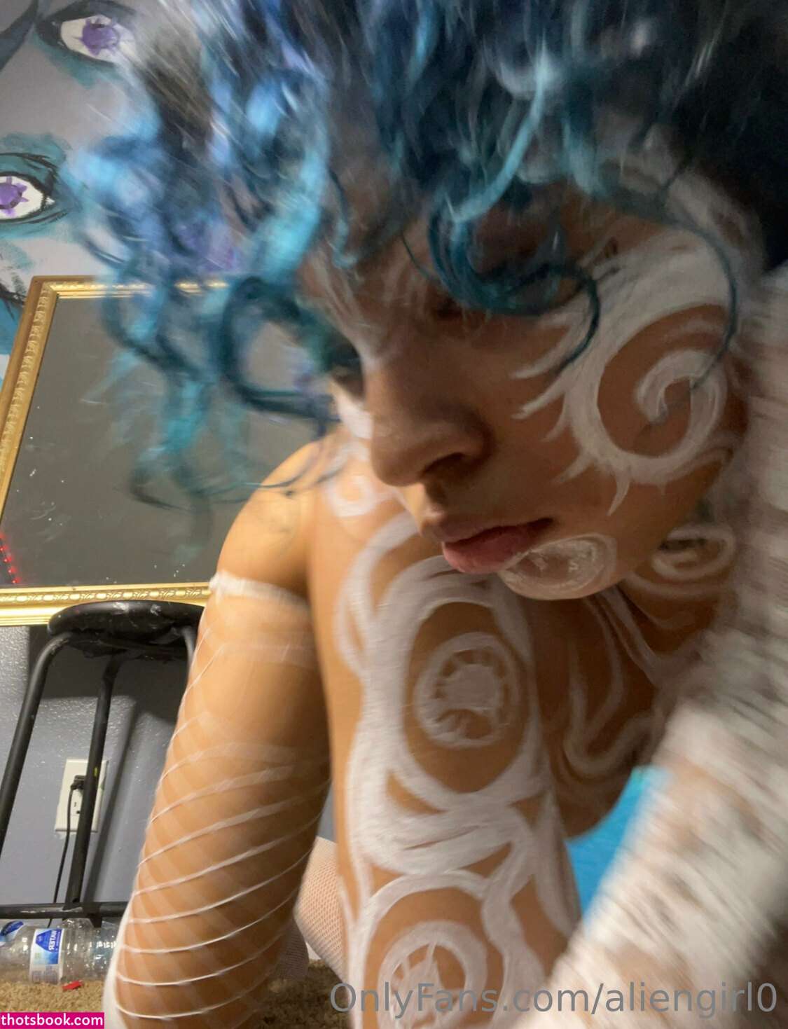 Aliengirl0 Photo #35