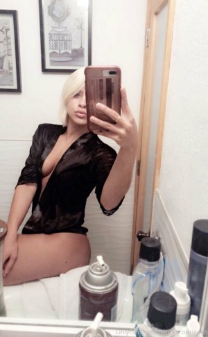 Marciiarodriguez Photo #92