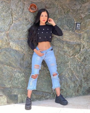 danielarb2000 Photo #100