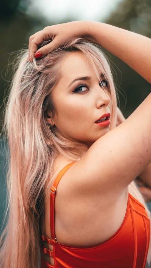 Lisa Lefevre Photo #39