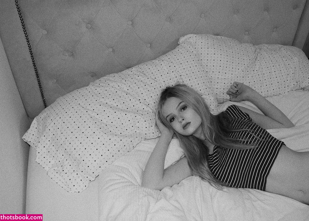 Tori Hodes Photo #11