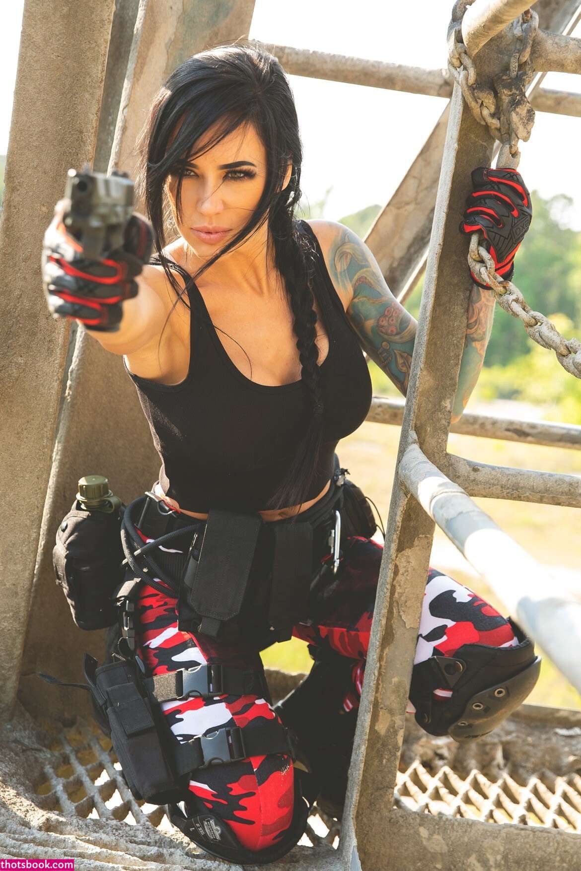 Alex Zedra Photo #23