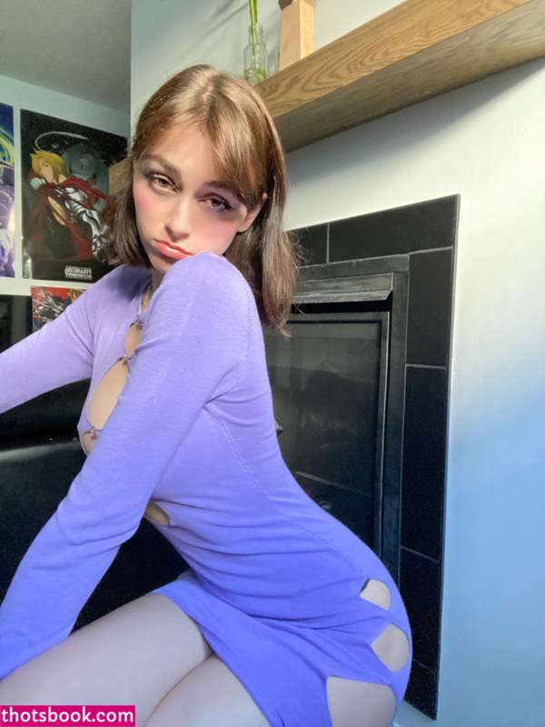 Awholelottazozo Photo #3