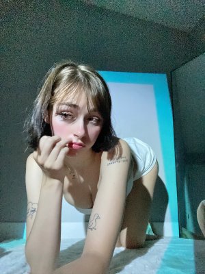 Awholelottazozo Photo #54