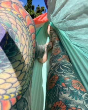 Elle Stranger Photo #9