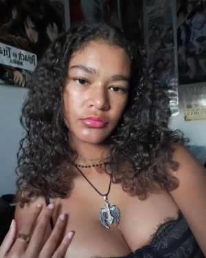 juliaalovesyou Photo #4