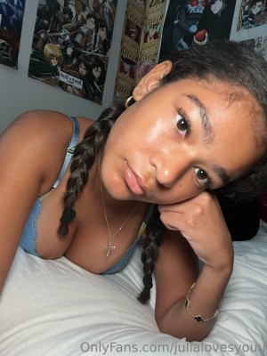 juliaalovesyou Photo #47