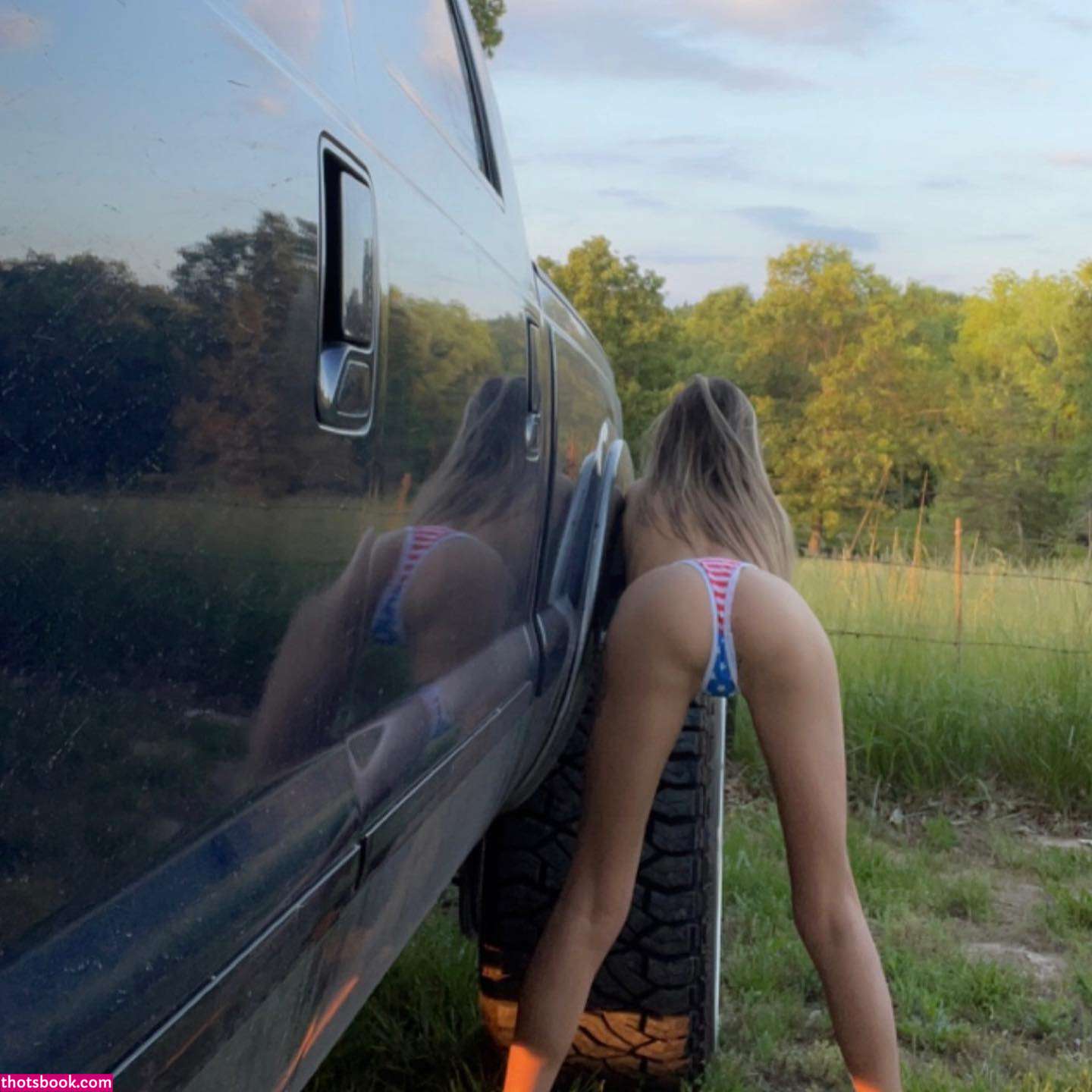 Nikkirae91 Photo #28