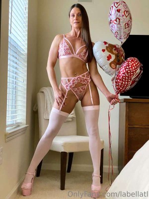 Lisa Bell Photo #112