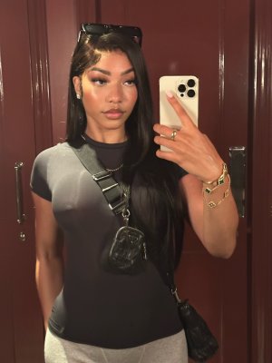 Cydney Slade Photo #6