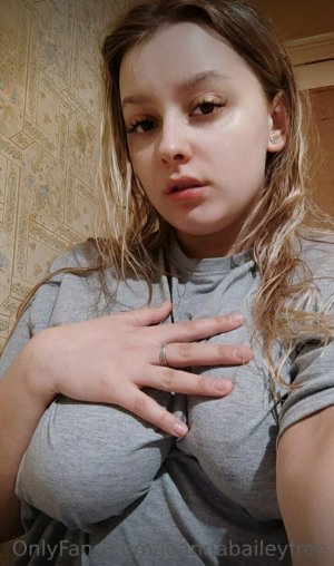 joannabaileyfree Photo #14