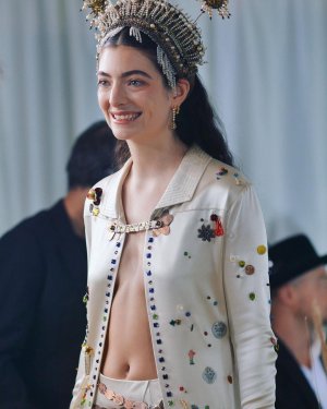 Lorde Photo #23