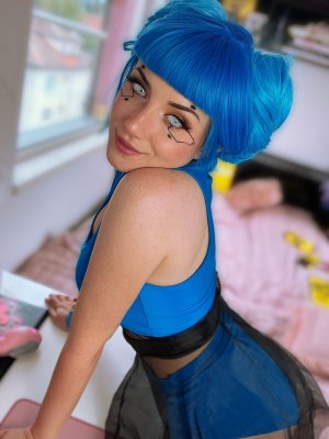 Ezy Summers Photo #103