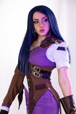 Ezy Summers Photo #118