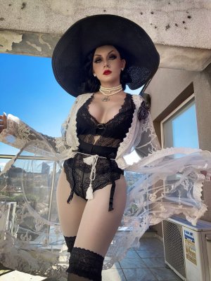 Ezy Summers Photo #153