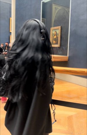 Mariana Grimaldi Post #8