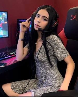 Mariana Grimaldi Photo #126