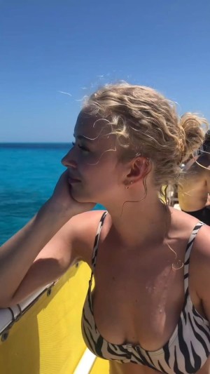 Mimichaela Lintrup Photo #5