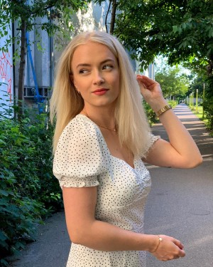 Mimichaela Lintrup Photo #14