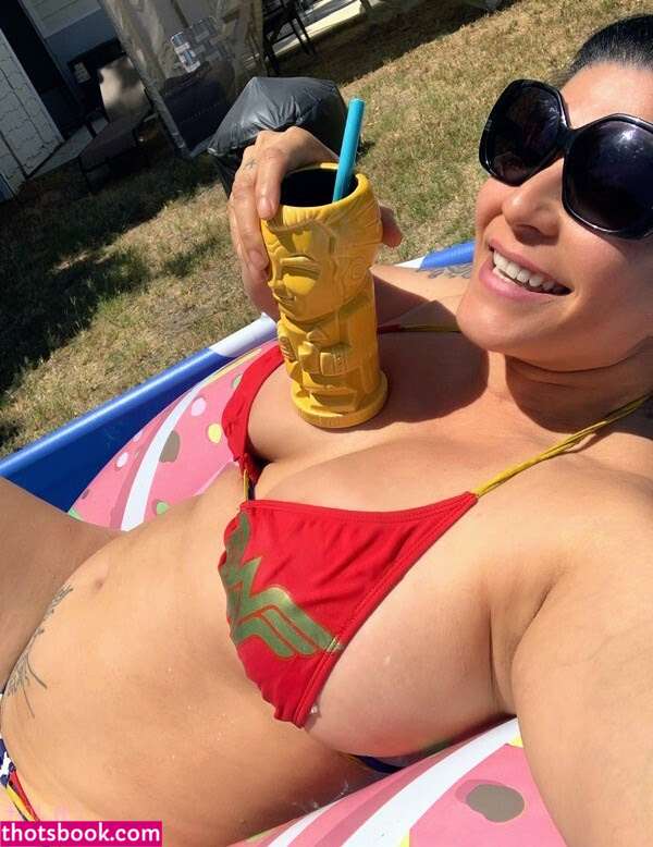 Shelly Martinez Photo #26