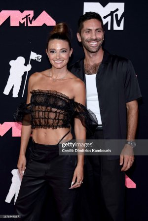 Laura Perlongo Photo #33