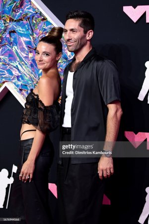 Laura Perlongo Photo #39