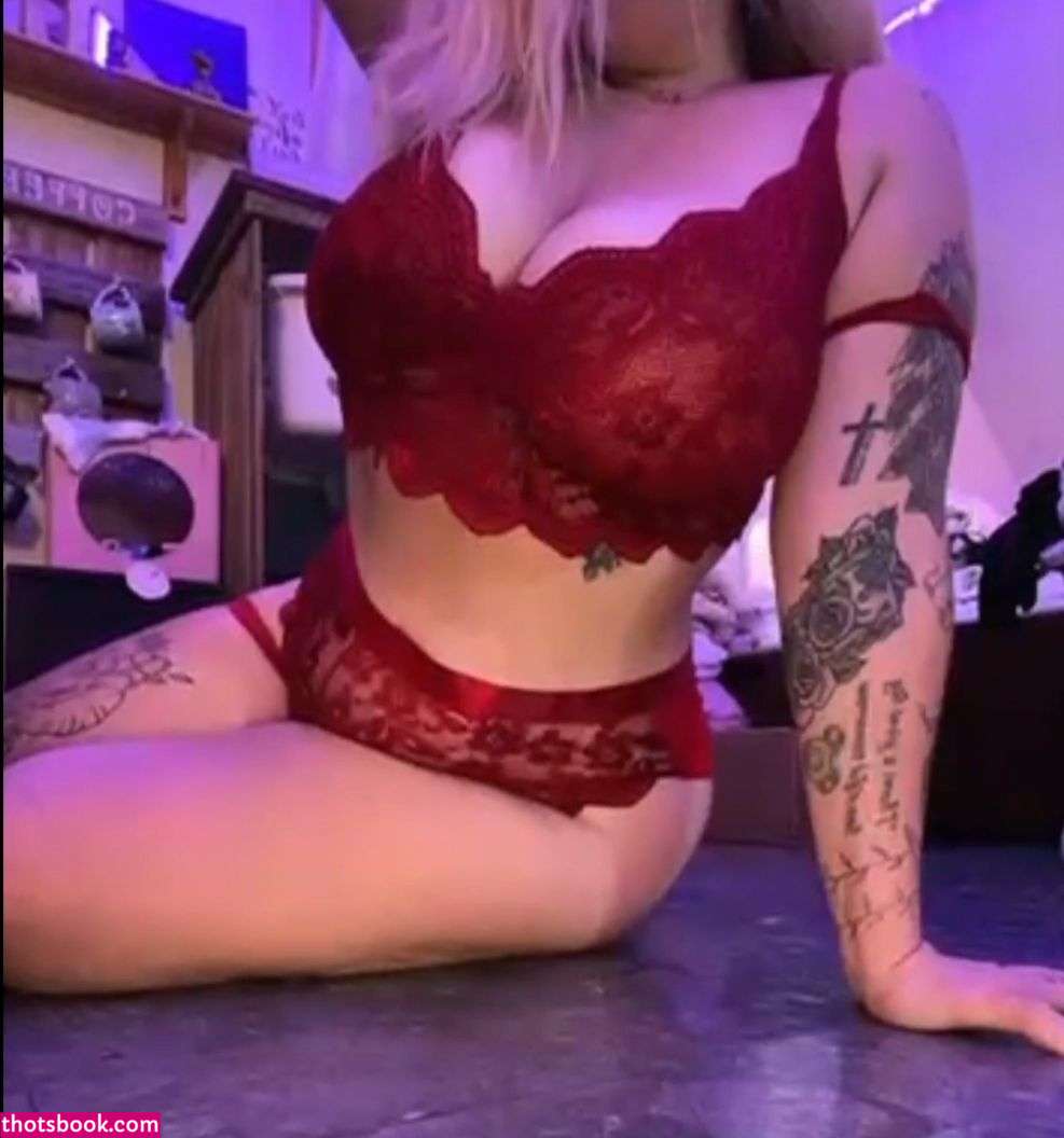 Sweetlill Lainey Photo #5