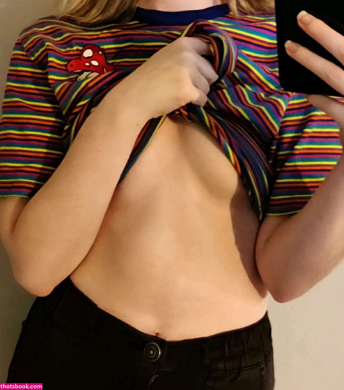 Eva Langwin Photo #4