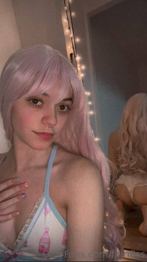 Fifi Rifis Photo #38