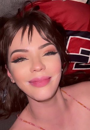 Sabrina Nellie Photo #33