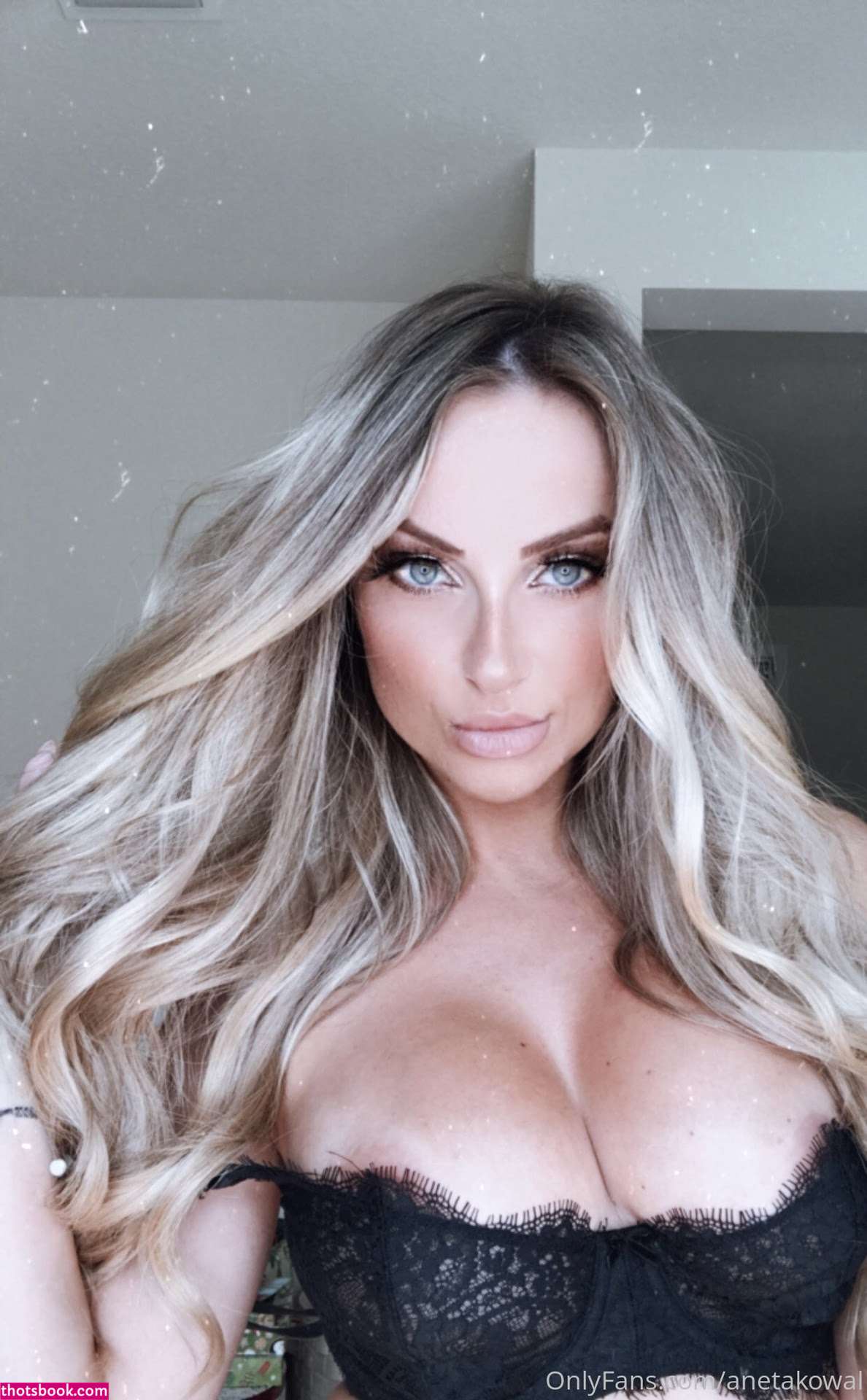 Aneta Kowal Photo #65