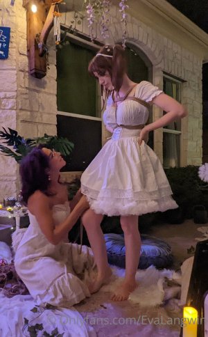 Eva Langwin Photo #256