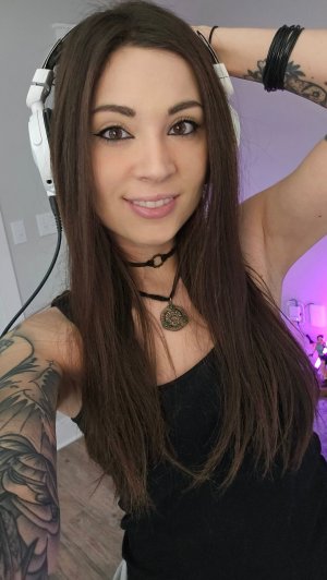 Meloniemac Photo #100