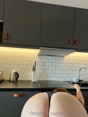 allisonwhite Photo #59