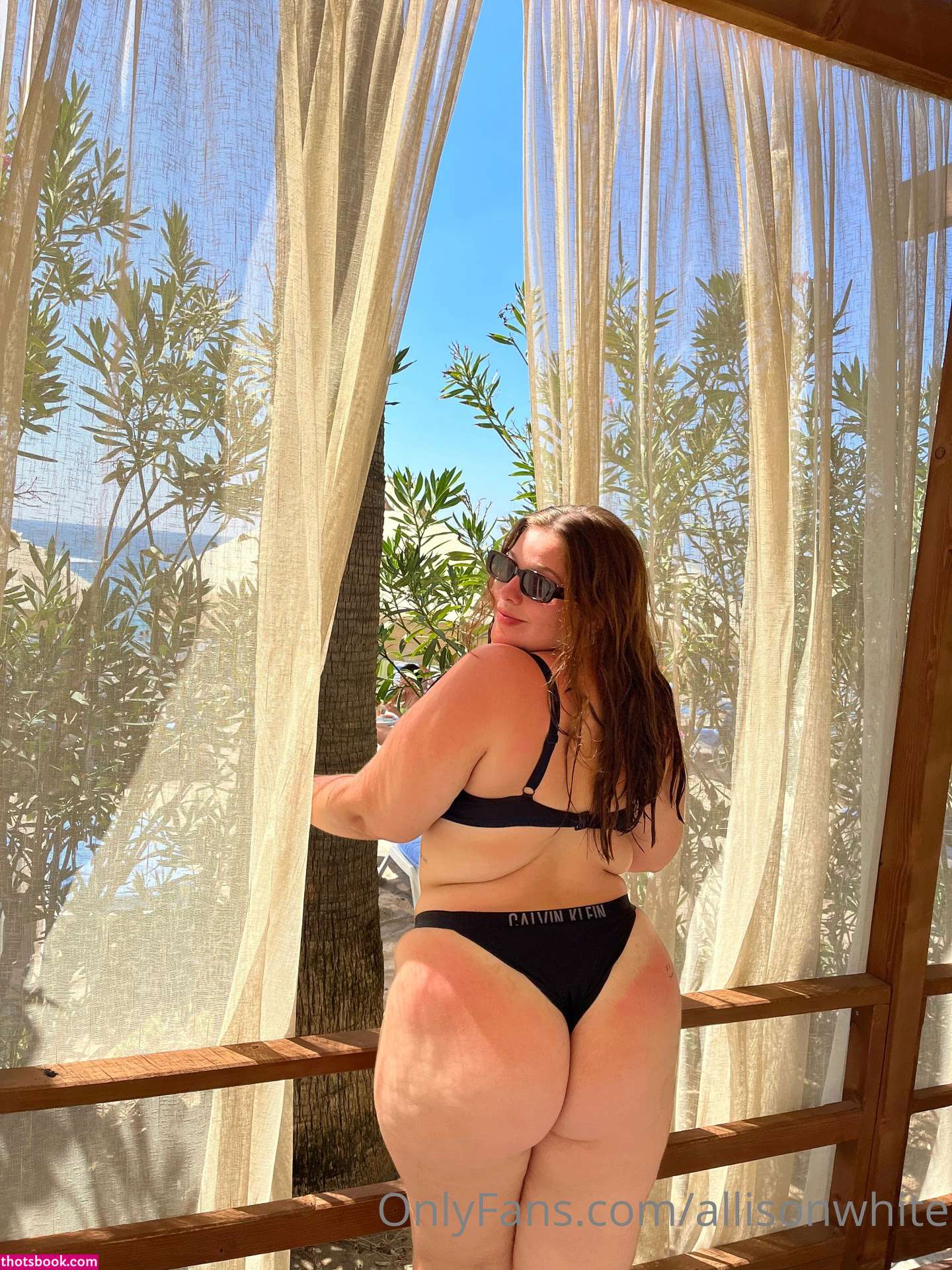 allisonwhite Photo #96