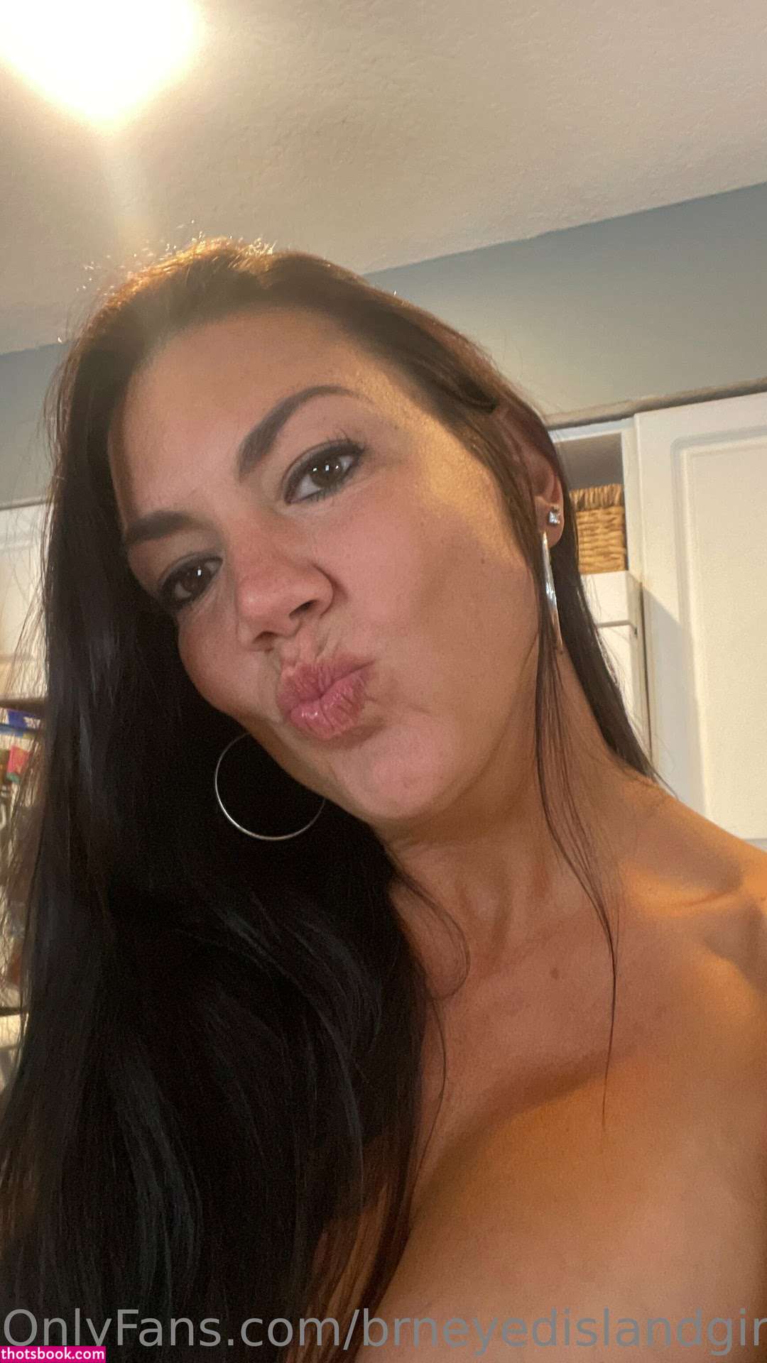 Shay Taylor Photo #4