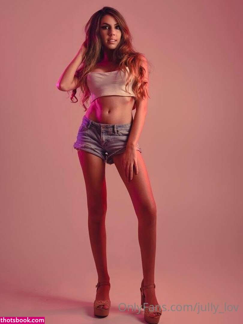 Jully Lov Photo #70