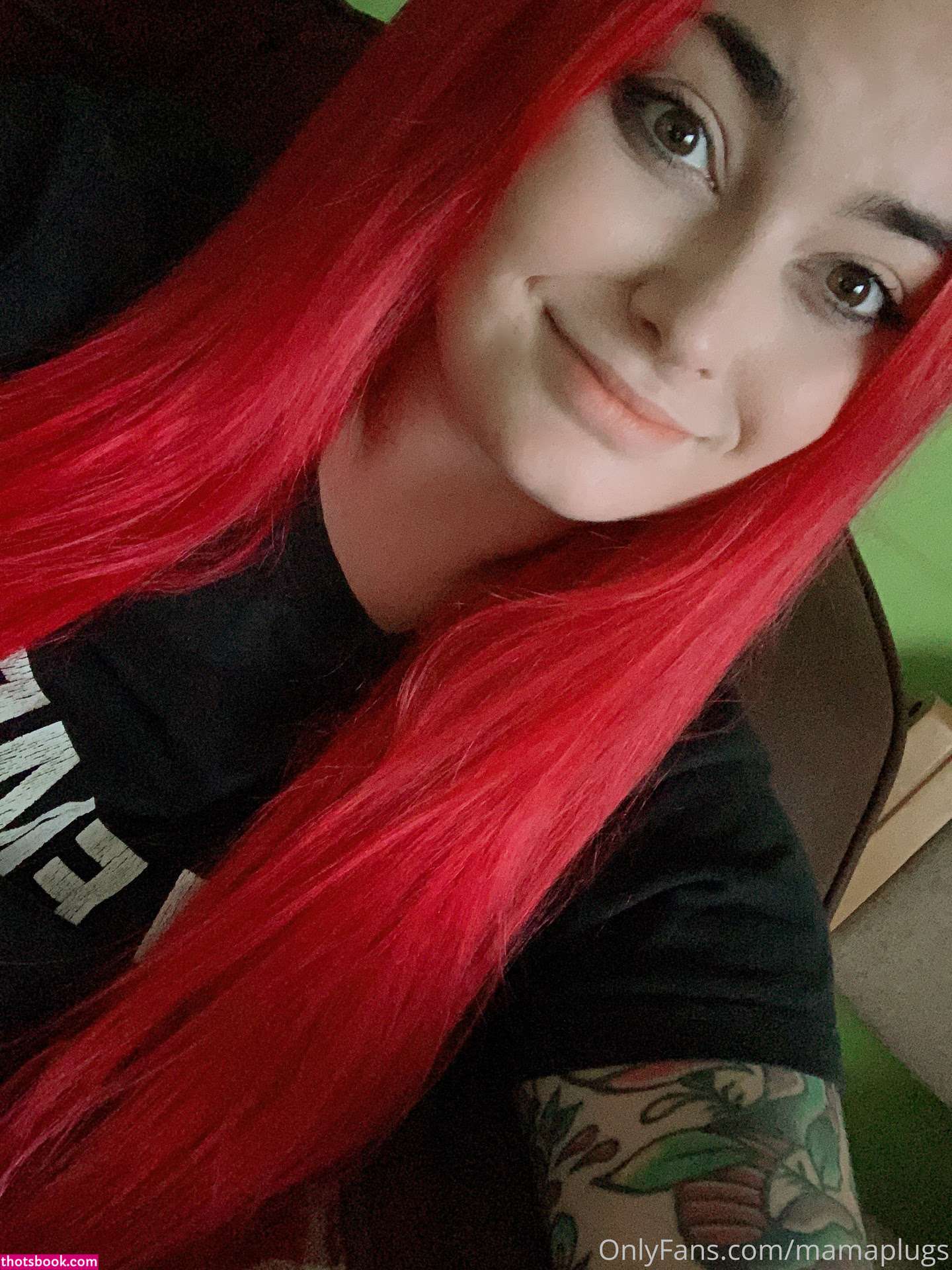 Mamaplugs Photo #127