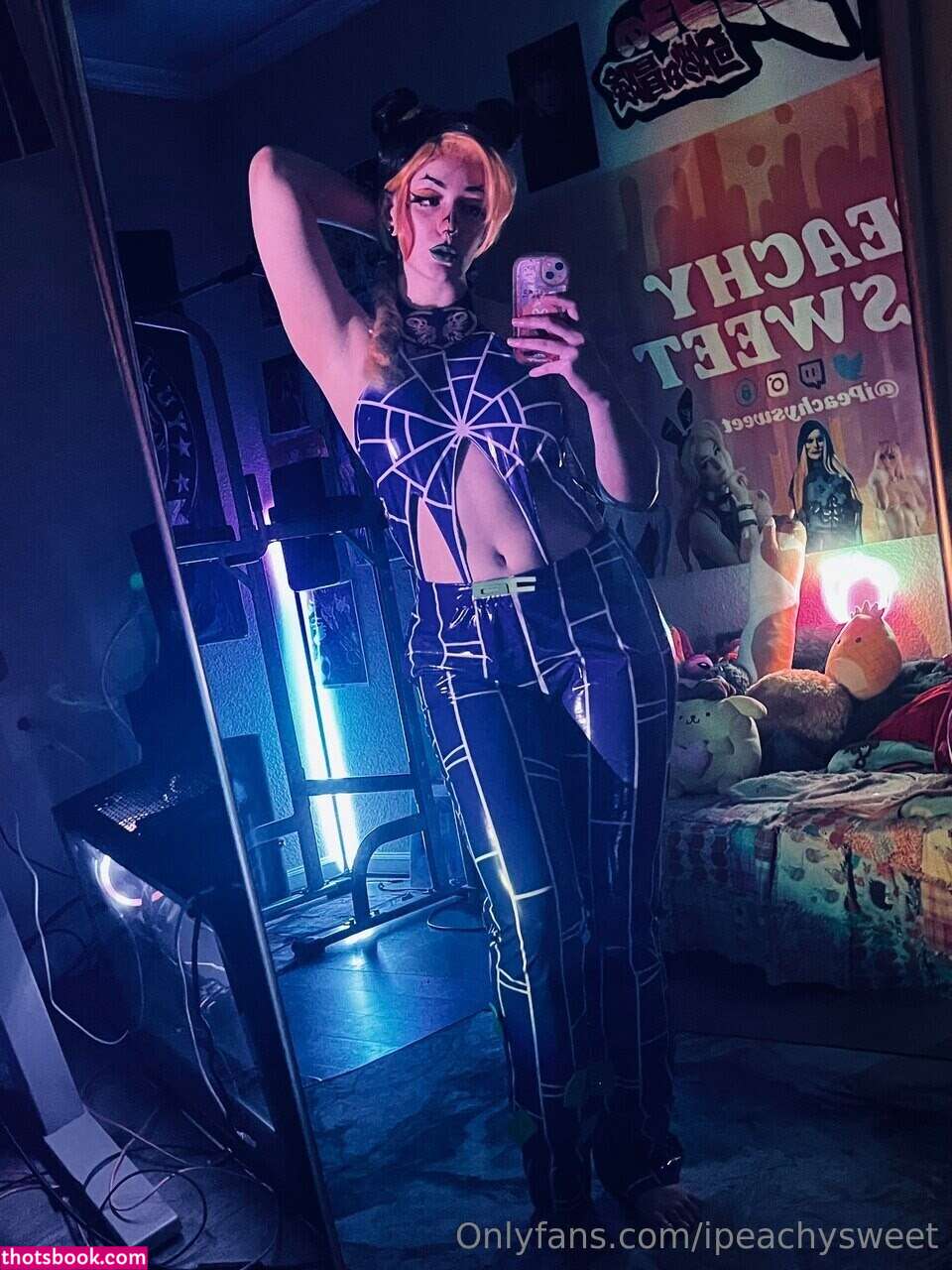 ipeachysweet Photo #35