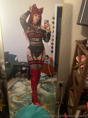 ipeachysweet Photo #50