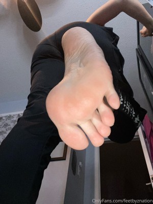 Queenzsfeet Photo #60