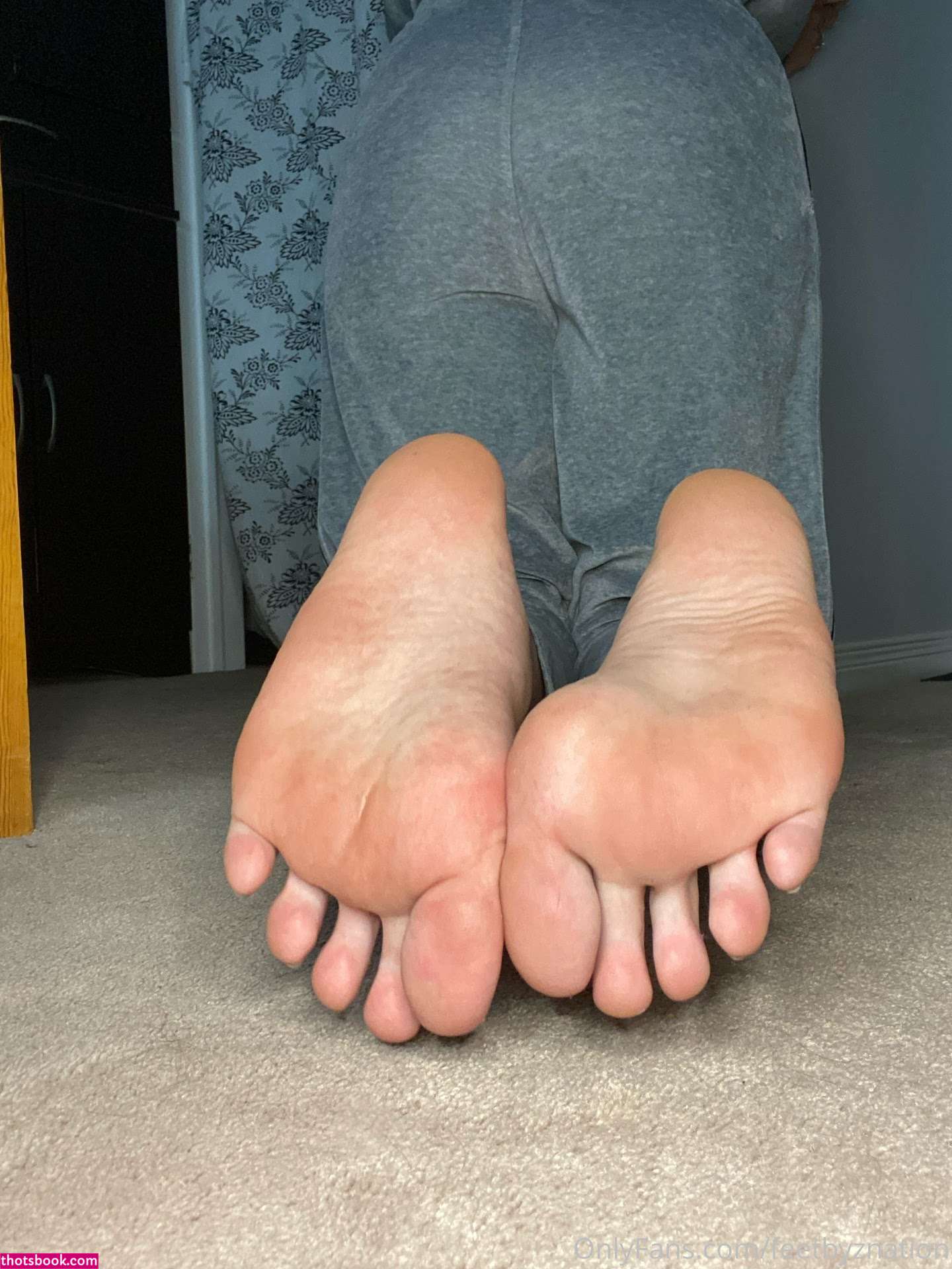 Queenzsfeet Photo #66