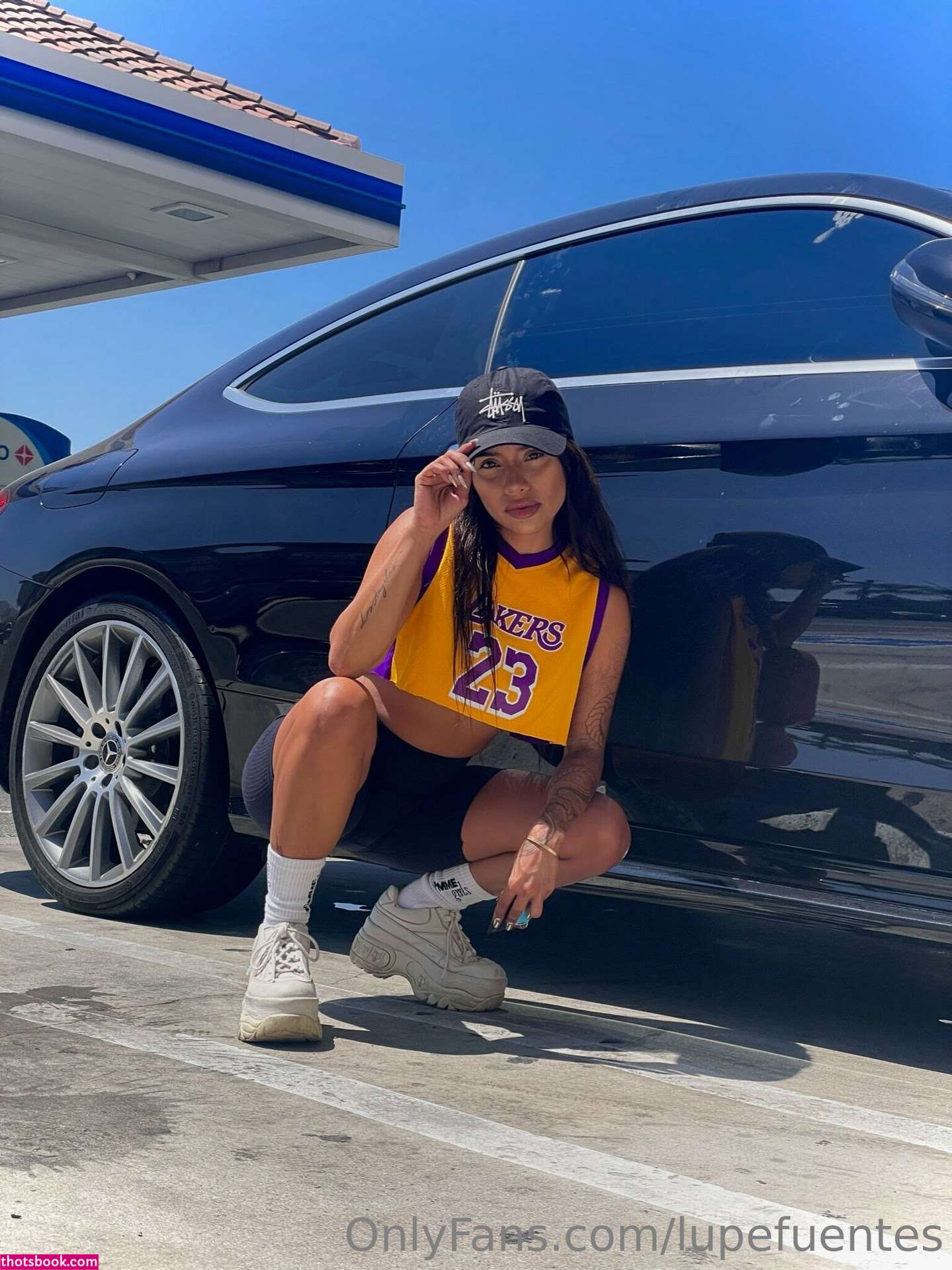 Lupe Fuentes Photo #16