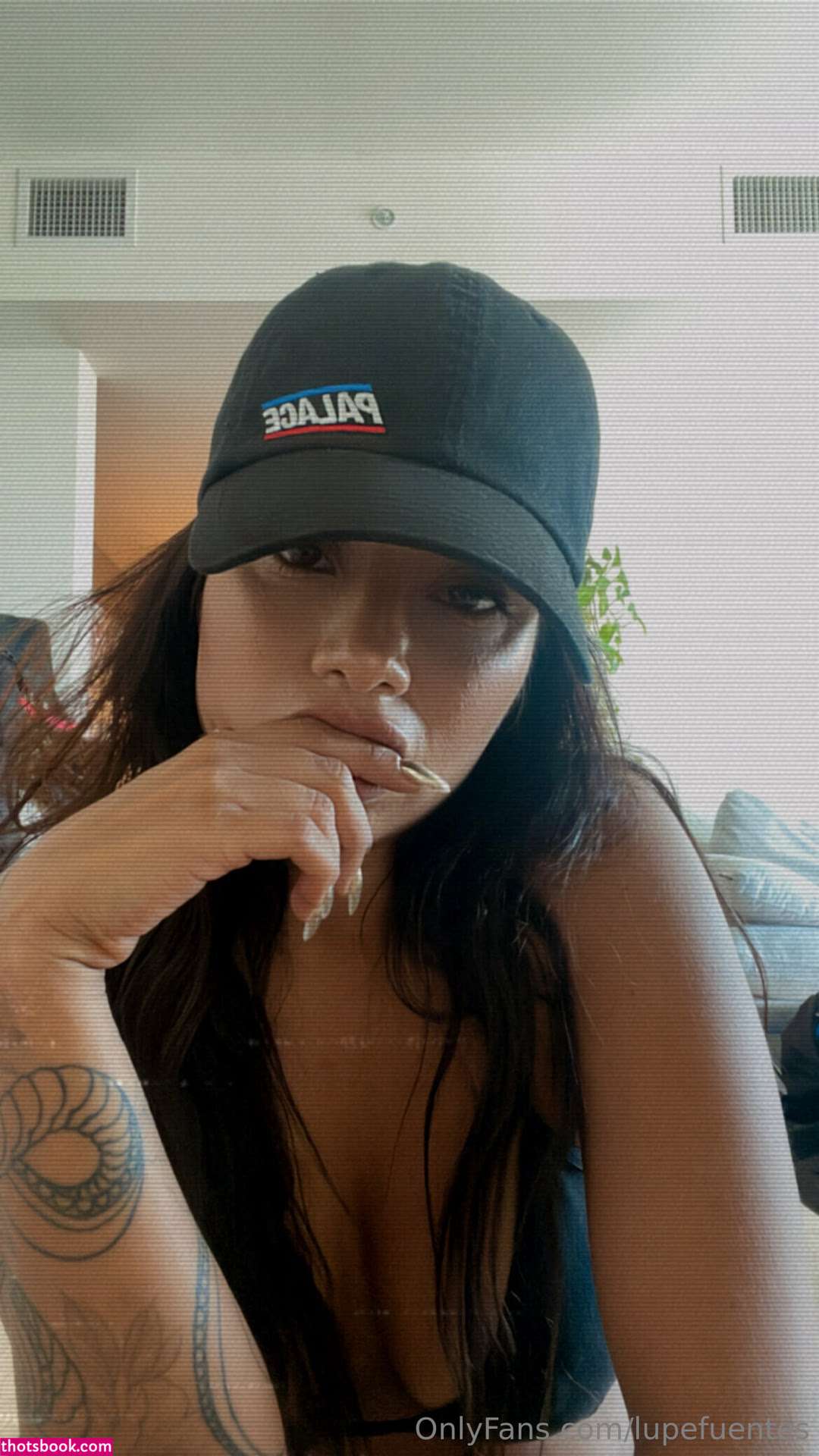 Lupe Fuentes Photo #19