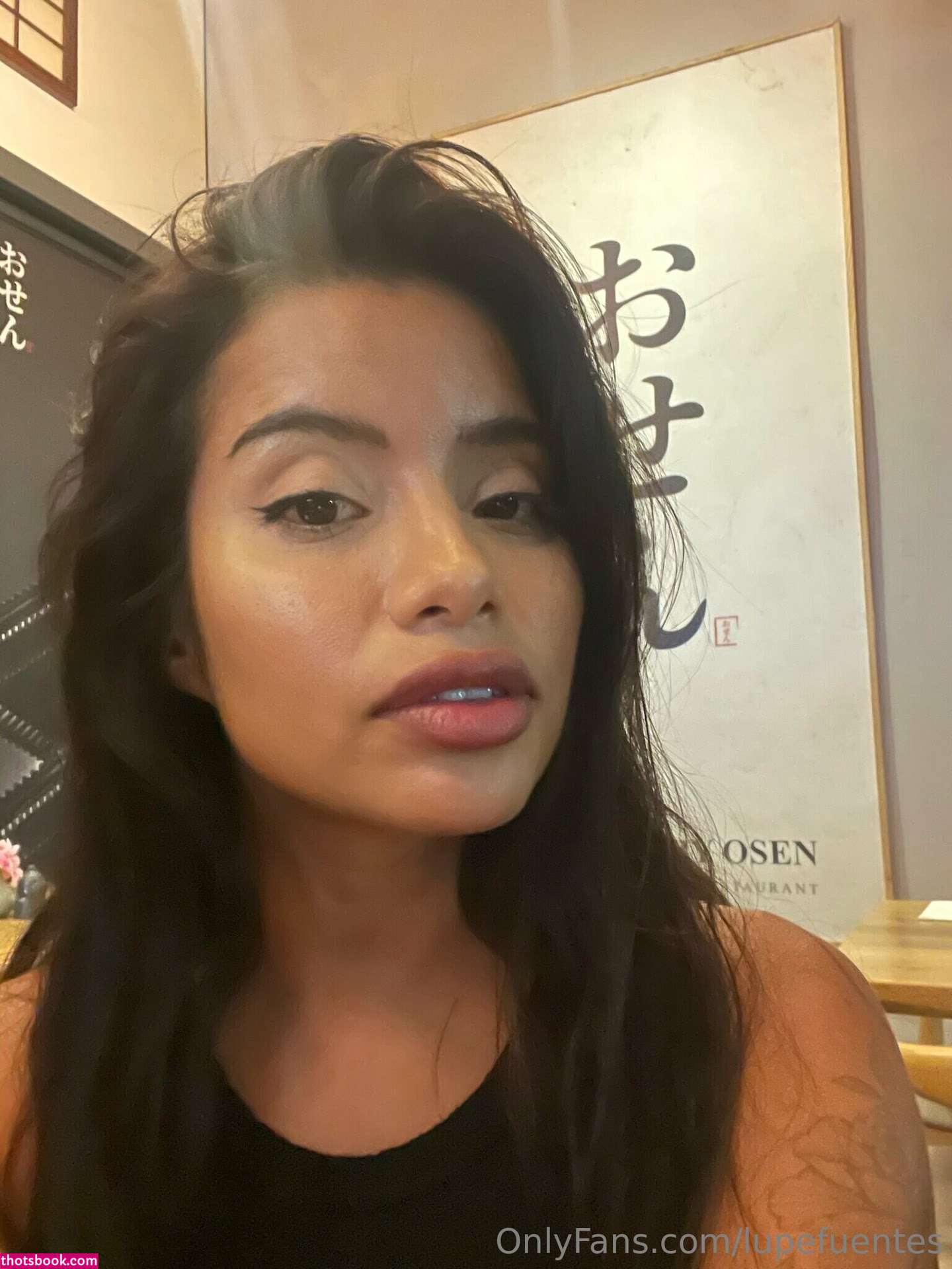 Lupe Fuentes Photo #27