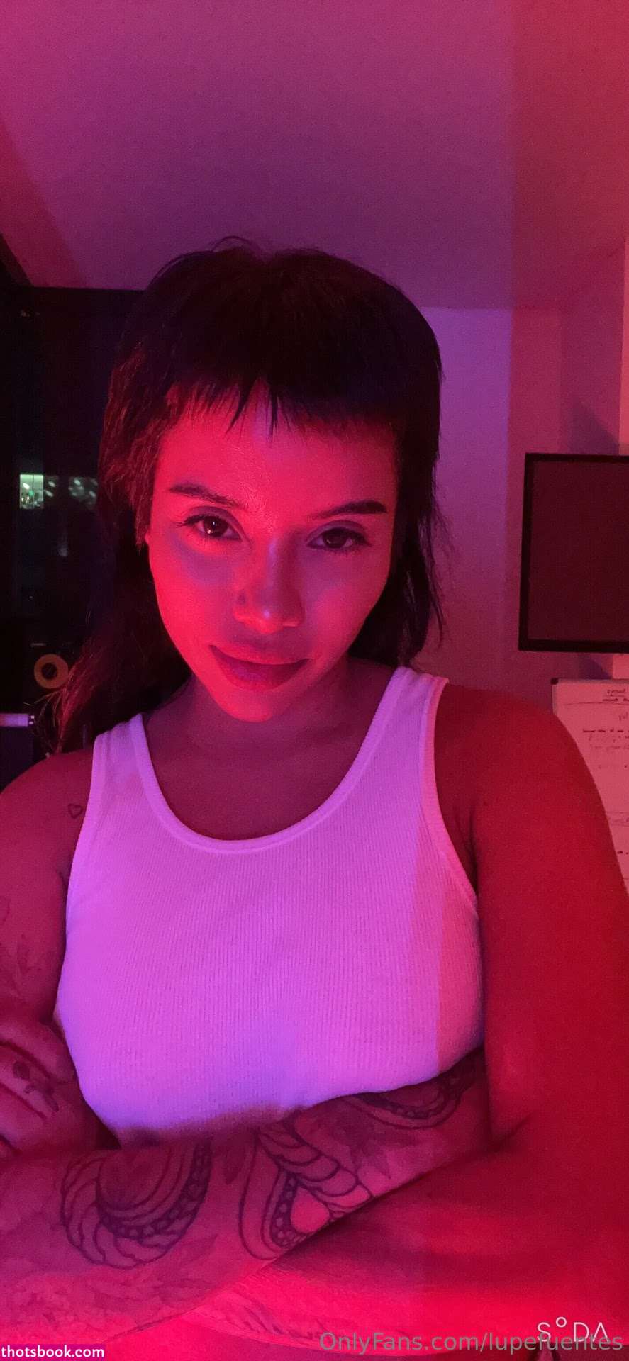 Lupe Fuentes Photo #34